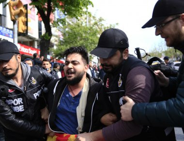 Επεισοδιακή η γιορτή της Πρωτομαγιάς για τους διαδηλωτές στο κέντρο της Κωνσταντινούπολης (φωτό)